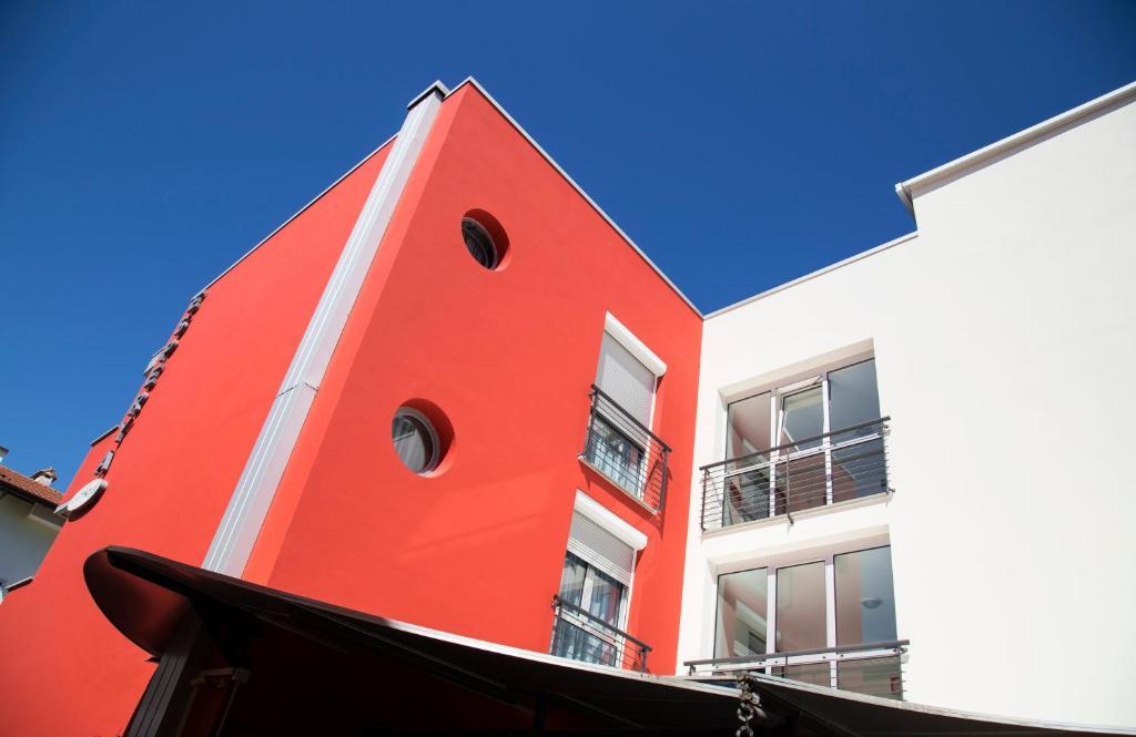 لينانو سابيادورو Aparthotel Esperya المظهر الخارجي الصورة