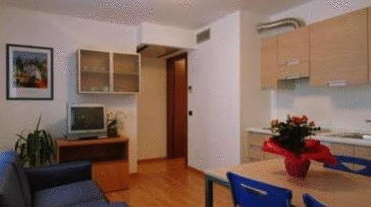 لينانو سابيادورو Aparthotel Esperya المظهر الخارجي الصورة
